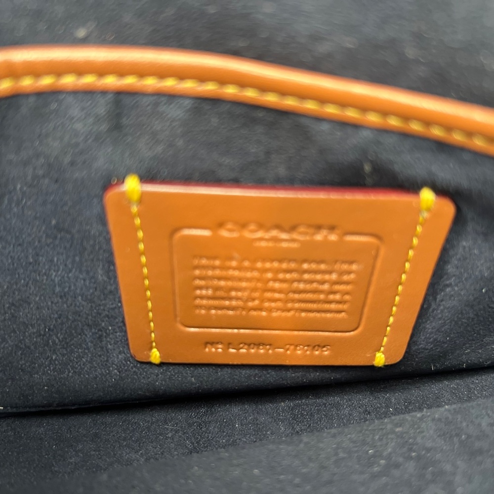 Coach Crossbody Purse - Picture 7 of 9